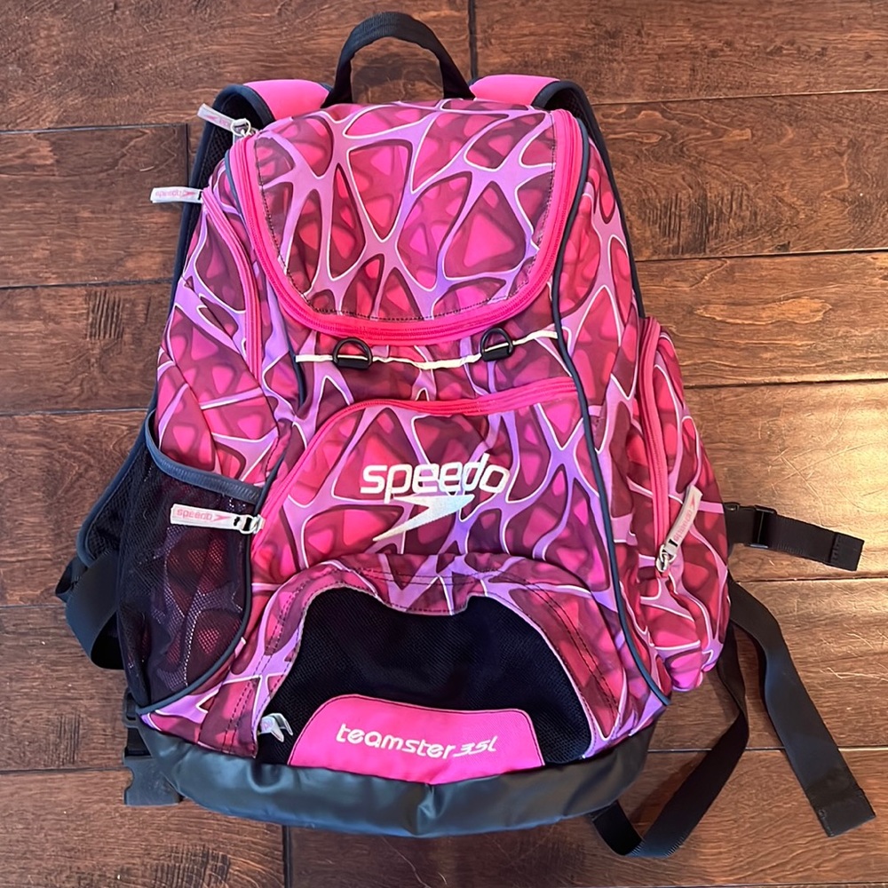 35L Speedo backpack, great shape!